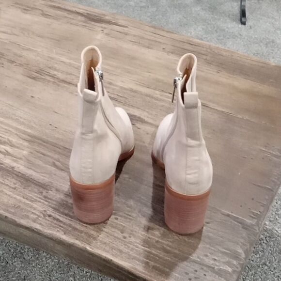 BP "Baylee" 3" block heel almond toe, bootie size 7 1/2. NWT - Picture 4 of 6